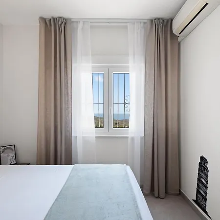 Dalias By Interhome